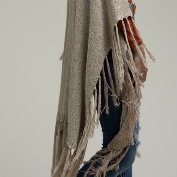 Boho Waffle Knit Fringe Kimono - Picture 4 of 12